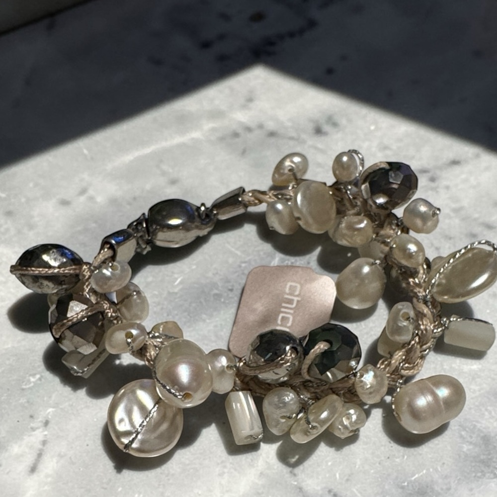 Chico’s Pearl & Crystal Charm Bracelet (BR222) - Picture 2 of 11